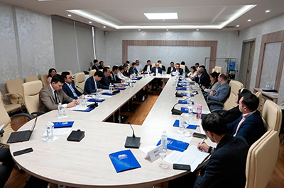 Roundtable on “Data-driven research and policymaking in Uzbekistan” Successfully Held at WIUT