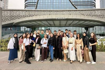 Career Development Centre's "Month of Field Trips"